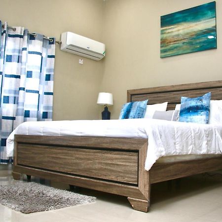 Comfort Homes Кингстън Екстериор снимка